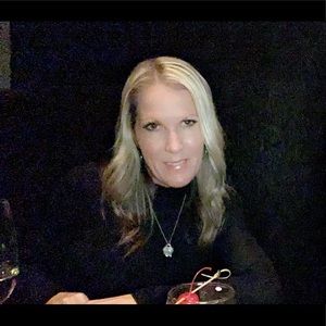 Meet your Posher, Melany